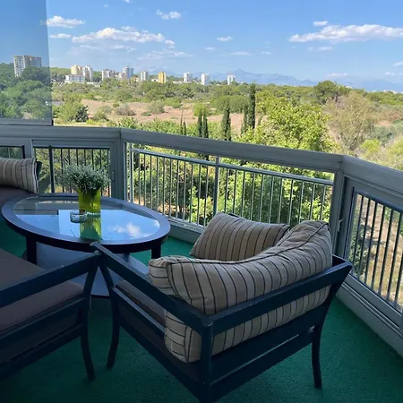 Lara Park Suits Comfort Apartment Antalya