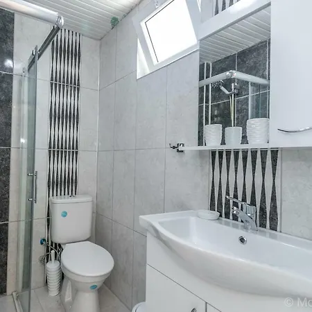 Apartment Lara Park Suits Comfort